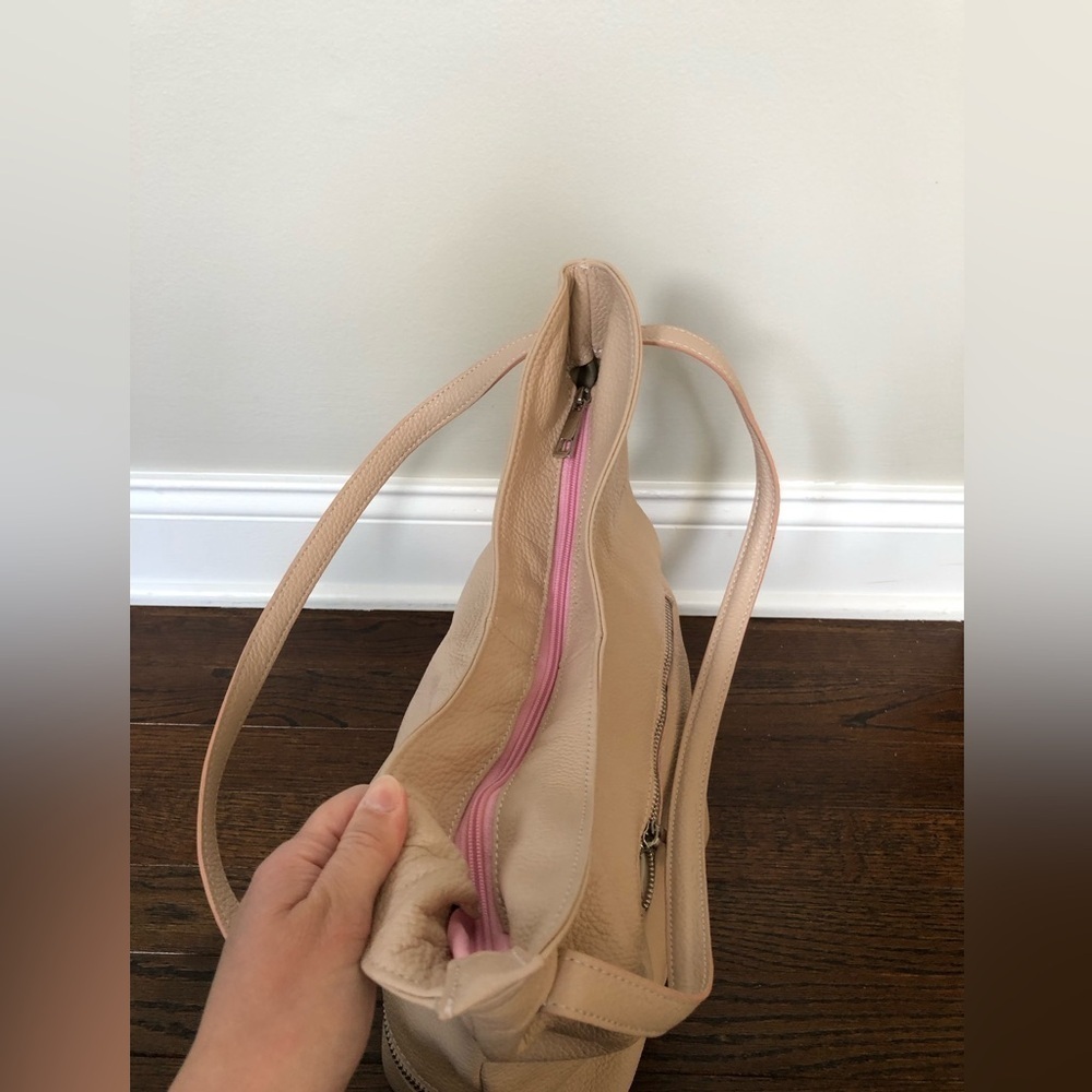 Vera Pelle Luisa Peachy Pink Genuine Italian Soft Leather Large Shoulder Bag - Picture 9 of 16